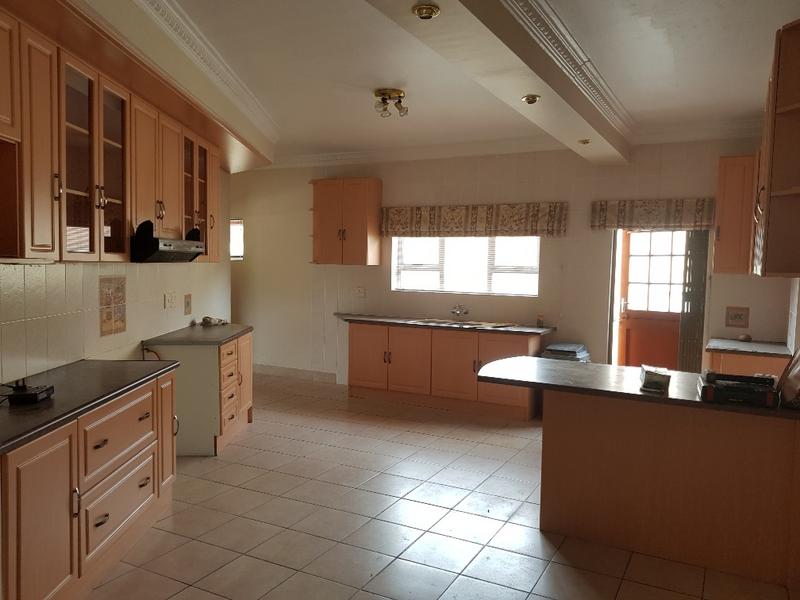 To Let 4 Bedroom Property for Rent in Haasendal Western Cape